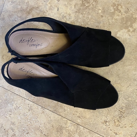 Women's black heels - Picture 3 of 6